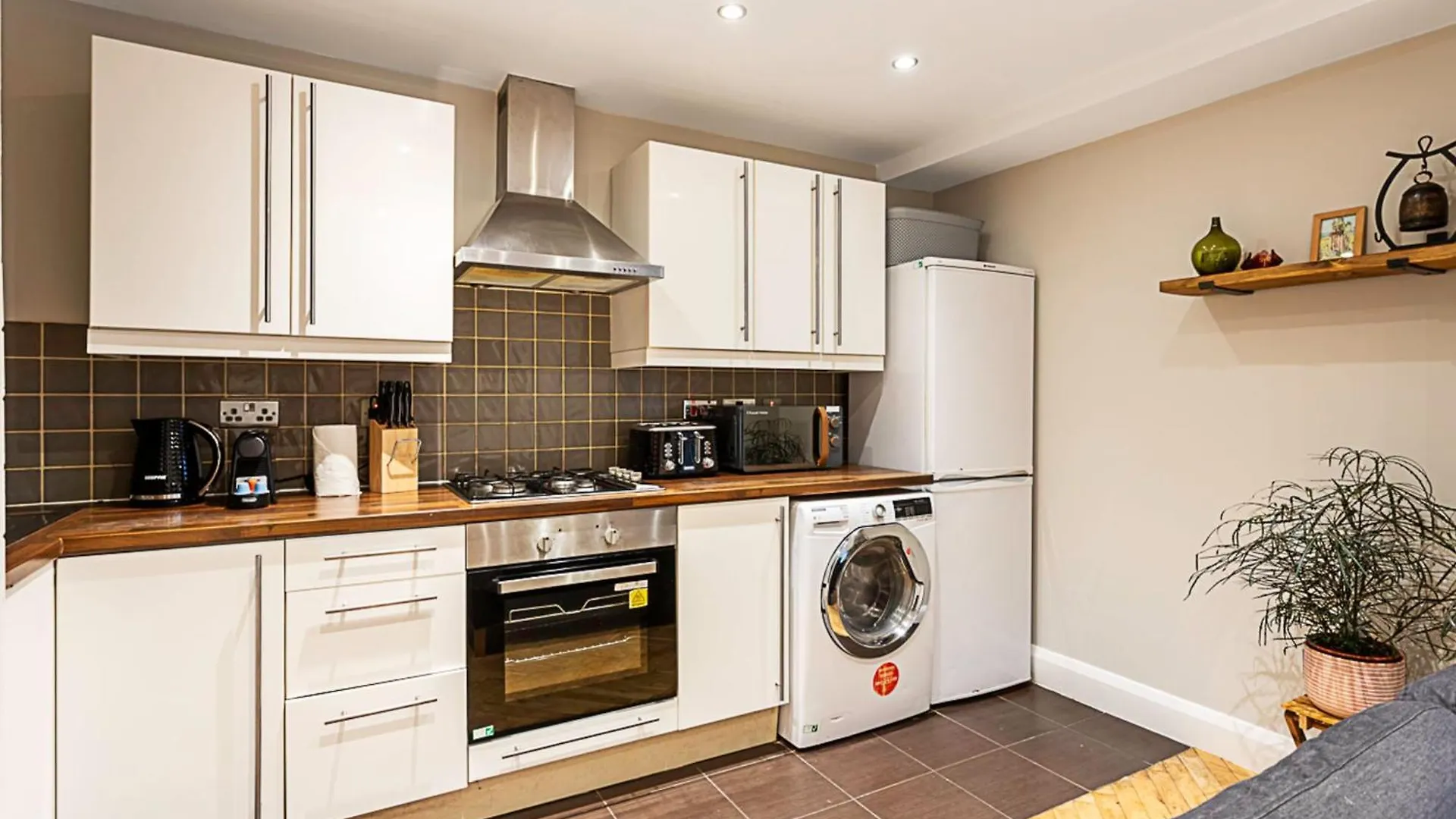 Cosy Garden Flat In Prestigious Residential Area Apartment London United Kingdom